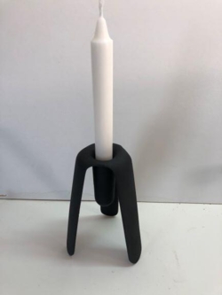 Lysestage metal sort