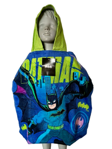 BATMAN NEVER GIVE UP BADEPONCHO