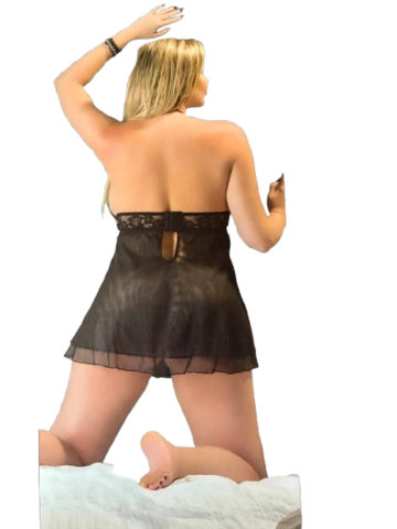 Plus Size Babydoll med Blonder og Åbne Skåle